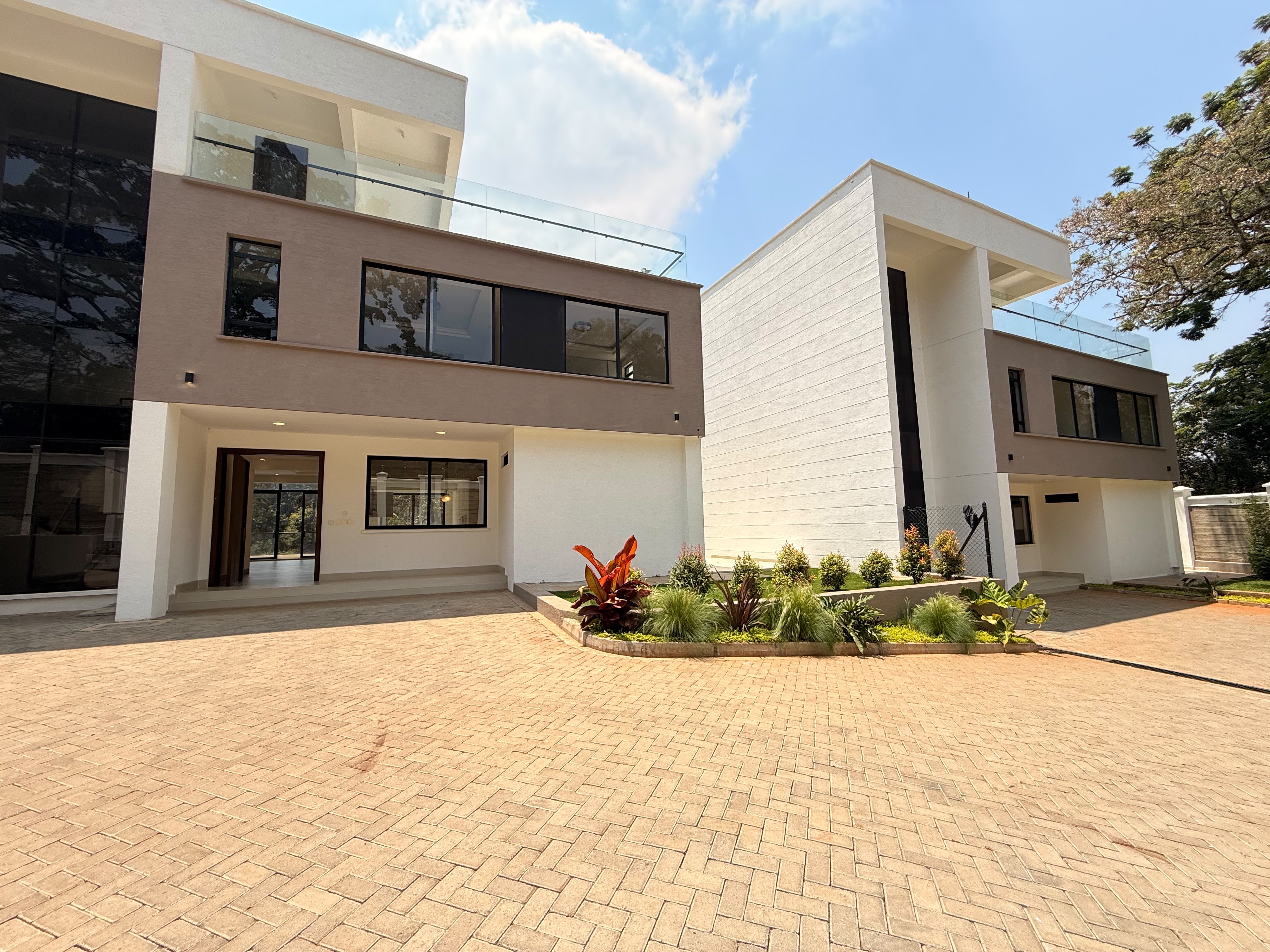 6 Bedroom Luxury Villa for Sale & Rent in Peponi, Nairobi | Radiant Villas